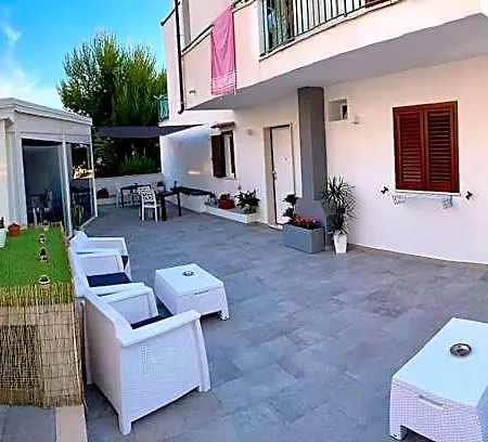 Matthew's Bed & Breakfast 4*
